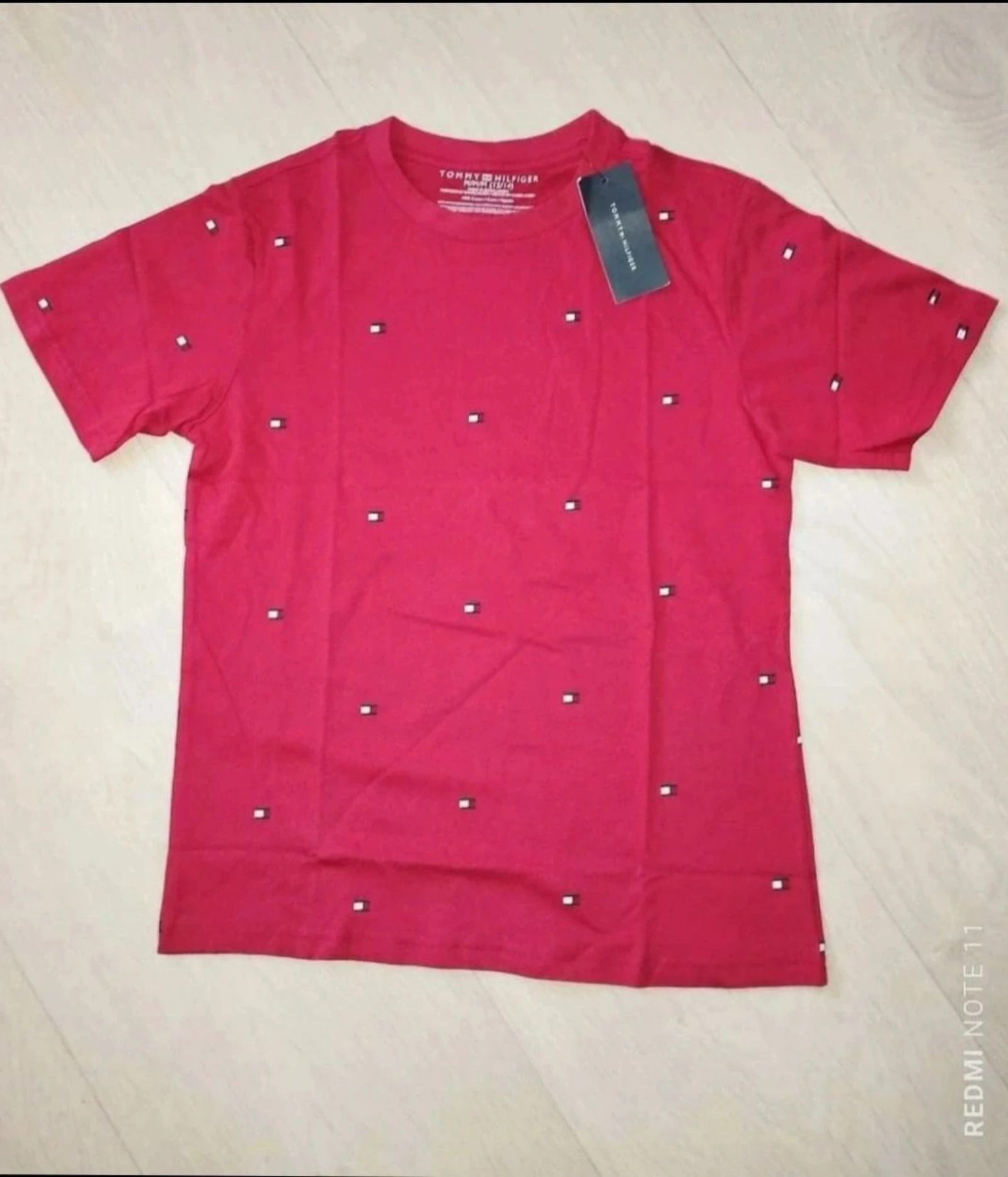 Tee shirts taille 12 ans 